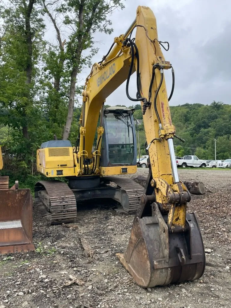 NEW HOLLAND EC130 