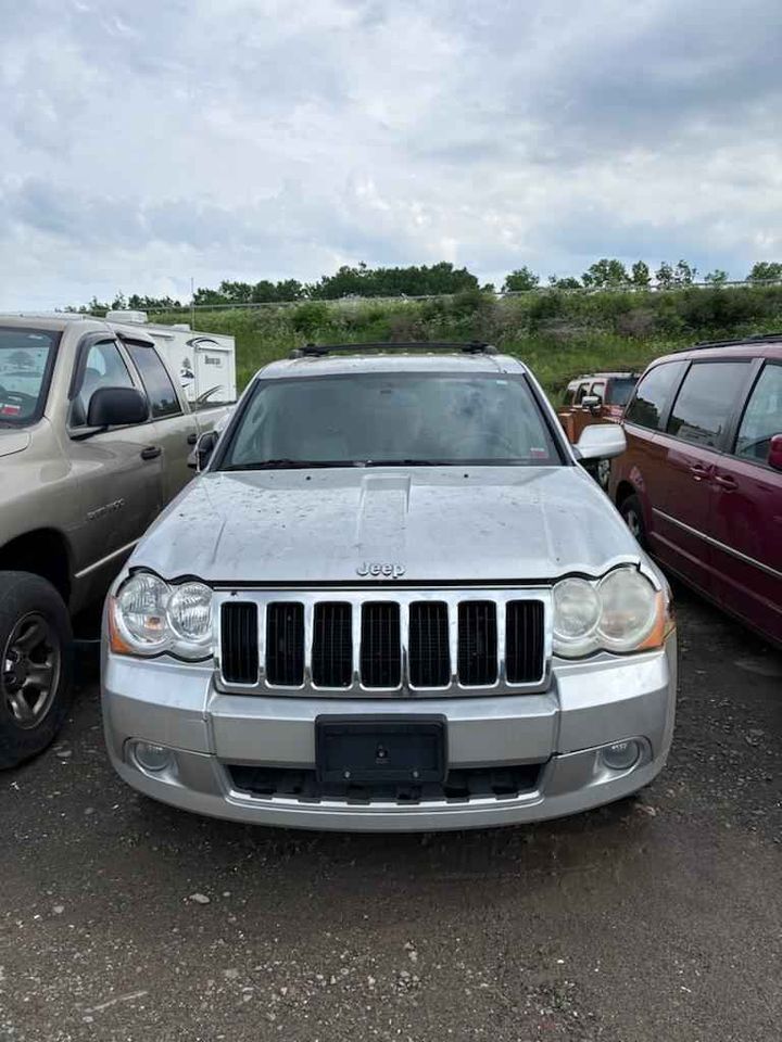 2008 Jeep grand cherokee Limited Sport Utility 4D